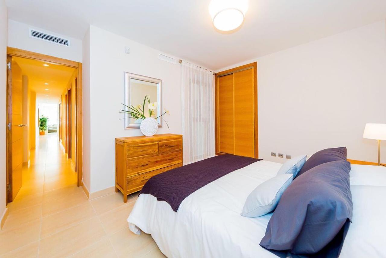 Шикарная Квартира На Первой Линии -Luxury Apartment On The First Line Sea Torrevieja Luaran gambar