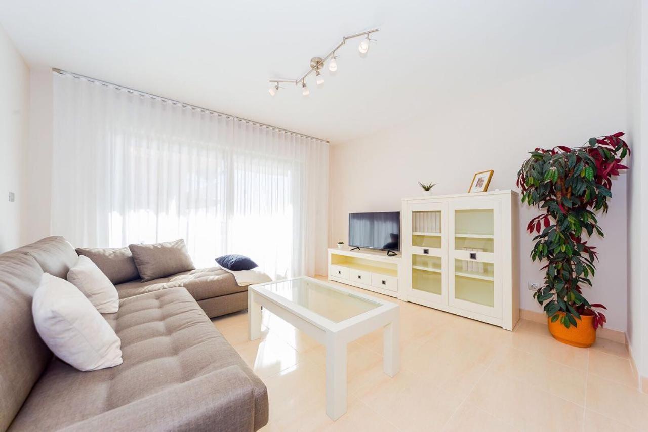 Шикарная Квартира На Первой Линии -Luxury Apartment On The First Line Sea Torrevieja Luaran gambar
